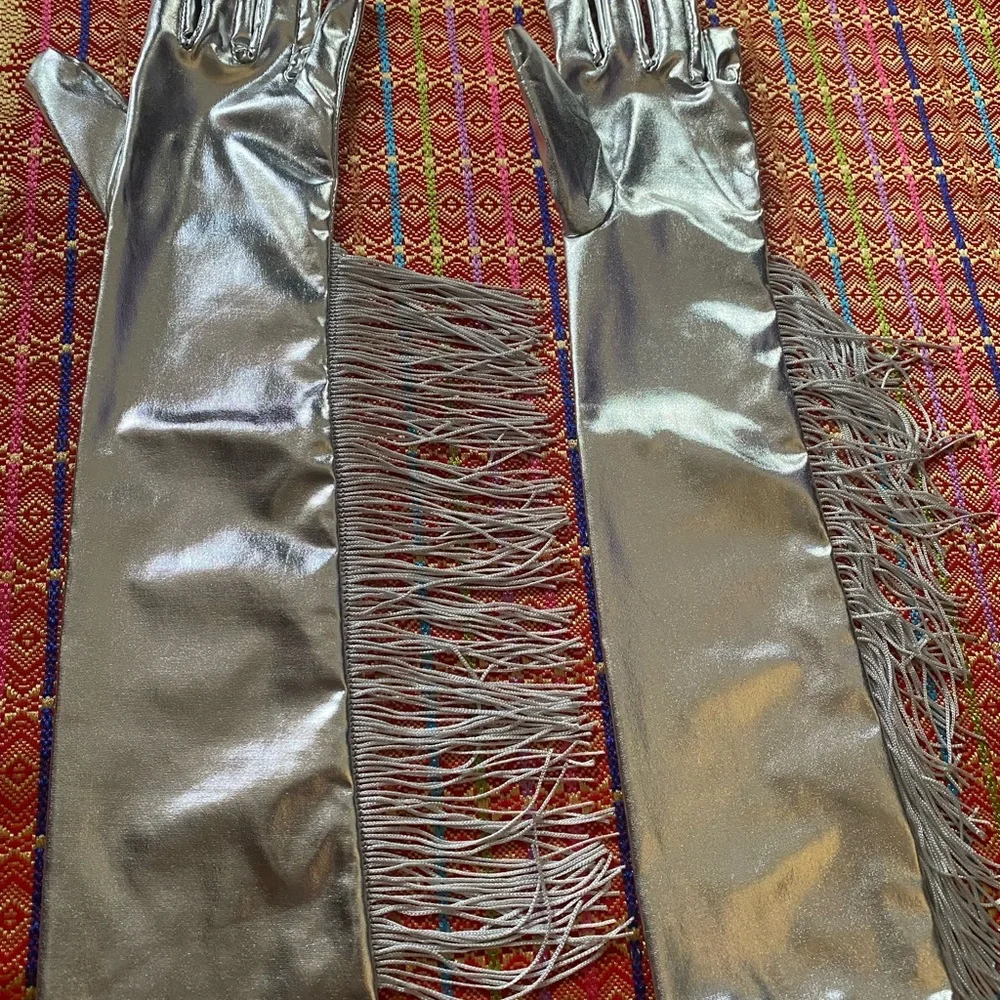 vintage deadstock metallic silver fringe long gloves OSFA